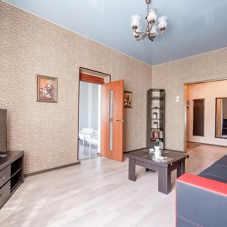 Vip-kvartira Nezavisimosti 19 *
