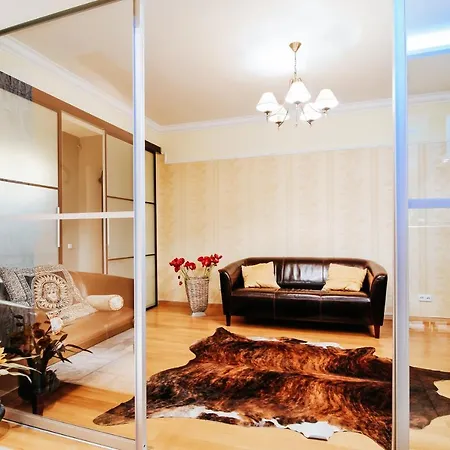 Vip-kvartira Nezavisimosti 19 * Minsk