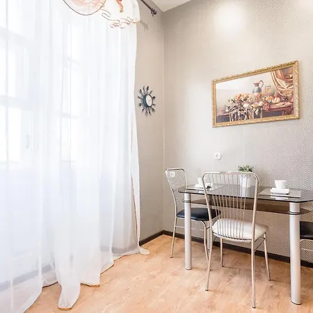 Appartamento Vip-kvartira Nezavisimosti 19