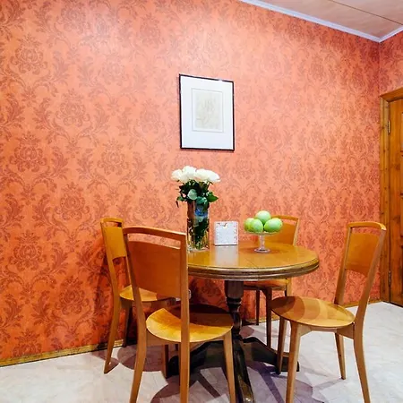 Vip-kvartira Nezavisimosti 19 * Minsk