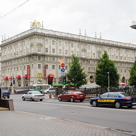 Vip-kvartira Nezavisimosti 19 *