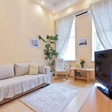 Vip-kvartira Nezavisimosti 19 * Minsk